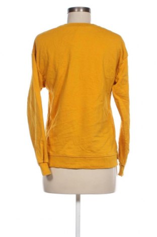 Дамска блуза Bershka, Размер M, Цвят Жълт, Цена 6,08 лв.