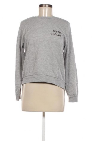 Damen Shirt Bershka, Größe XS, Farbe Grau, Preis 2,12 €
