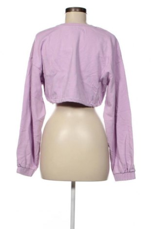 Дамска блуза Bershka, Размер XL, Цвят Лилав, Цена 4,18 лв.