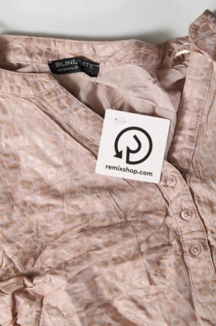 Γυναικεία μπλούζα Blind Date, Μέγεθος M, Χρώμα  Μπέζ, Τιμή 2,47 €