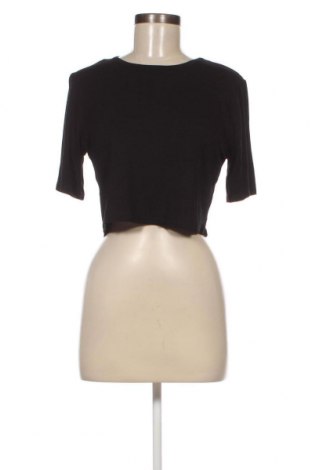Γυναικεία μπλούζα Boohoo, Μέγεθος L, Χρώμα Μαύρο, Τιμή 7,35 €