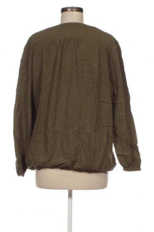 Γυναικεία μπλούζα Bpc Bonprix Collection, Μέγεθος M, Χρώμα Πράσινο, Τιμή 11,75 €