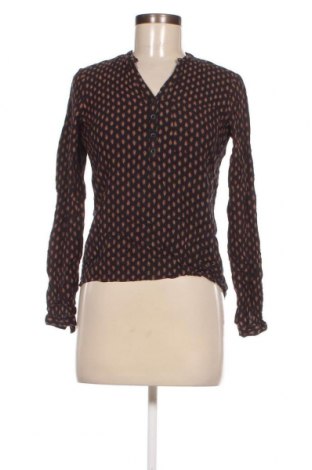 Γυναικεία μπλούζα Clockhouse, Μέγεθος XS, Χρώμα Πολύχρωμο, Τιμή 3,53 €