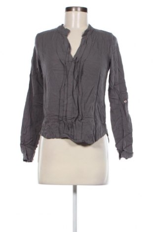 Damen Shirt Donnell, Größe S, Farbe Grau, Preis 2,25 €