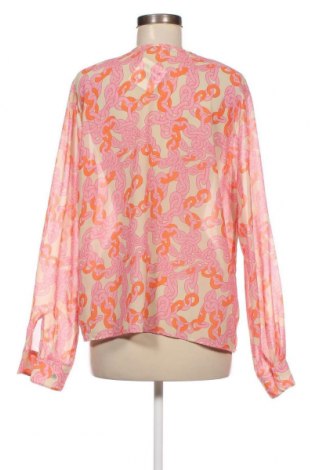 Дамска блуза Due Amanti, Размер L, Цвят Многоцветен, Цена 54,00 лв.