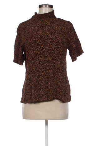 Damen Shirt Eksept, Größe M, Farbe Mehrfarbig, Preis 4,18 €