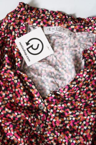 Damen Shirt Enjoy, Größe S, Farbe Mehrfarbig, Preis 2,38 €