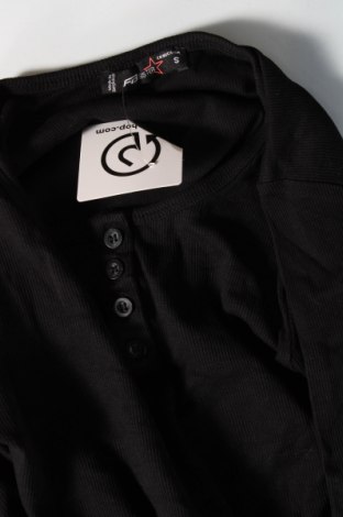 Дамска блуза Fb Sister, Размер S, Цвят Черен, Цена 19,00 лв.