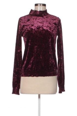 Γυναικεία μπλούζα Gina Tricot, Μέγεθος S, Χρώμα Βιολετί, Τιμή 4,64 €