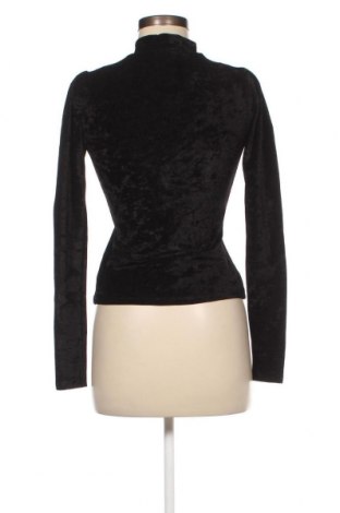 Damen Shirt Gina Tricot, Größe S, Farbe Schwarz, Preis 3,03 €