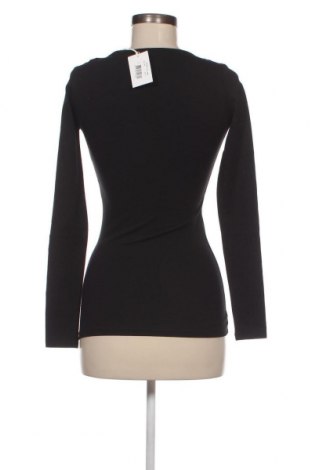 Дамска блуза Guess, Размер XS, Цвят Черен, Цена 50,35 лв.