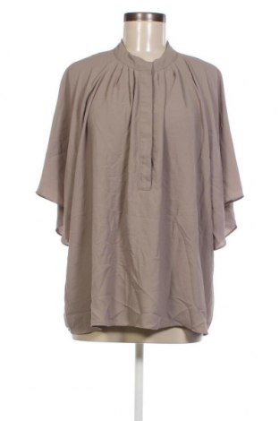 Дамска блуза H&M, Размер L, Цвят Бежов, Цена 8,93 лв.