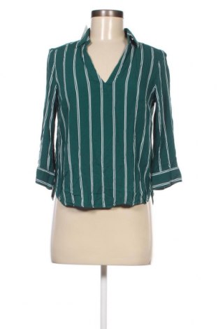 Damen Shirt H&M Divided, Größe S, Farbe Grün, Preis 13,22 €
