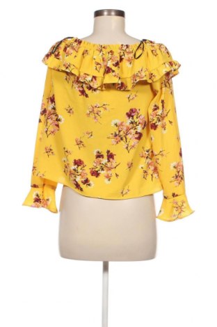 Дамска блуза H&M Divided, Размер M, Цвят Жълт, Цена 16,00 лв.