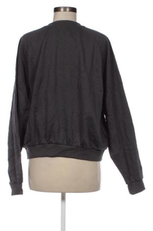 Дамска блуза H&M Divided, Размер XL, Цвят Сив, Цена 3,23 лв.