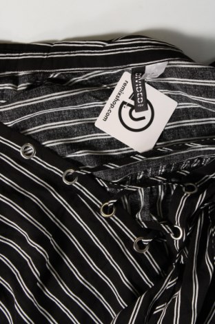 Damen Shirt H&M Divided, Größe S, Farbe Mehrfarbig, Preis € 2,51