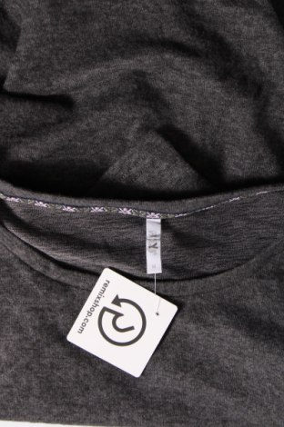 Damen Shirt Haily`s, Größe M, Farbe Grau, Preis 2,17 €