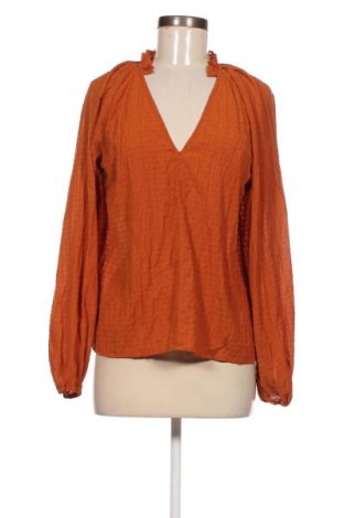 Дамска блуза In Wear, Размер S, Цвят Оранжев, Цена 5,10 лв.