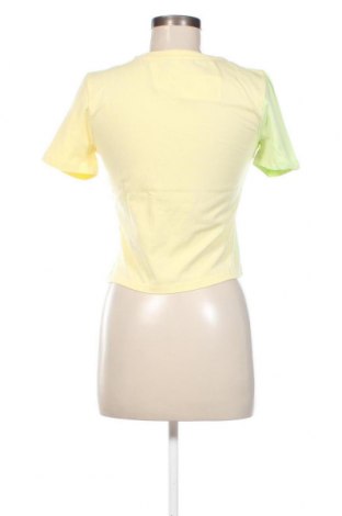 Γυναικεία μπλούζα Jennyfer, Μέγεθος L, Χρώμα Κίτρινο, Τιμή 4,00 €