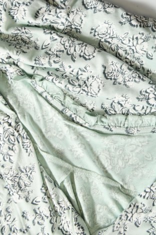 Дамска блуза Lascana, Размер M, Цвят Зелен, Цена 31,00 лв.