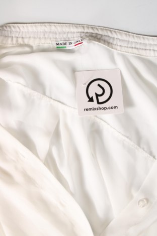 Дамска блуза Made In Italy, Размер M, Цвят Бял, Цена 15,75 лв.
