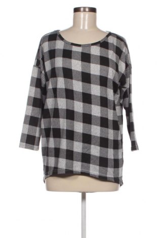 Γυναικεία μπλούζα ONLY, Μέγεθος S, Χρώμα Πολύχρωμο, Τιμή 2,23 €