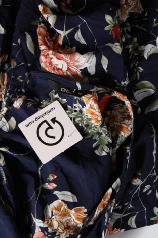 Γυναικεία μπλούζα ONLY, Μέγεθος XS, Χρώμα Πολύχρωμο, Τιμή 2,40 €