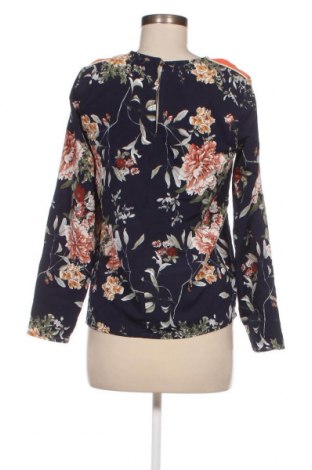 Γυναικεία μπλούζα ONLY, Μέγεθος XS, Χρώμα Πολύχρωμο, Τιμή 2,40 €