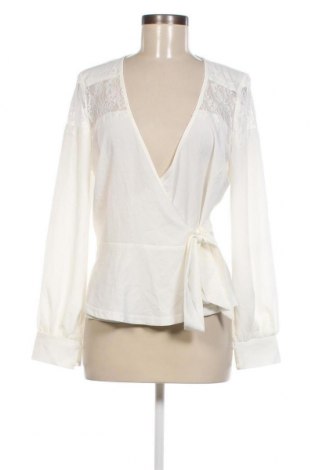 Дамска блуза Outrageous Fortune, Размер M, Цвят Бял, Цена 6,48 лв.