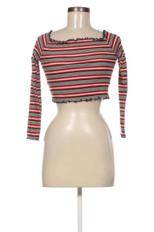 Γυναικεία μπλούζα Pretty Little Thing, Μέγεθος M, Χρώμα Πολύχρωμο, Τιμή 2,12 €