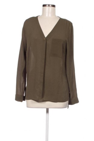 Дамска блуза Primark, Размер M, Цвят Бежов, Цена 4,94 лв.