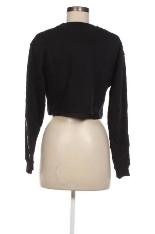 Дамска блуза Pull&Bear, Размер XS, Цвят Черен, Цена 31,00 лв.