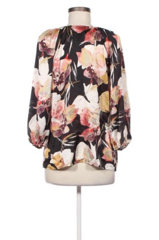Дамска блуза Rinascimento, Размер XL, Цвят Многоцветен, Цена 34,00 лв.