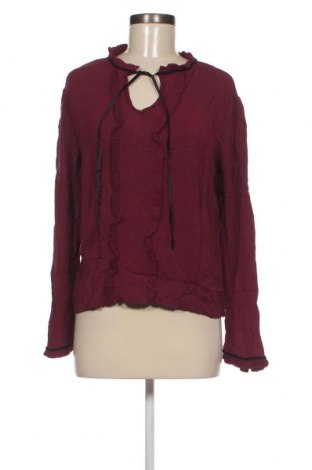 Дамска блуза Rt, Размер S, Цвят Червен, Цена 3,99 лв.