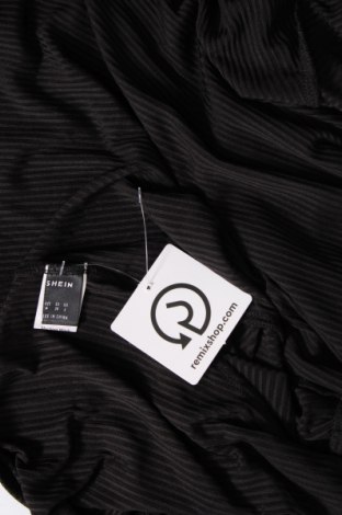 Γυναικεία μπλούζα SHEIN, Μέγεθος M, Χρώμα Μαύρο, Τιμή 2,23 €