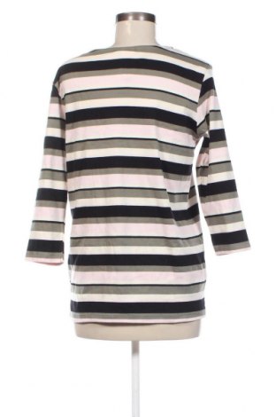 Γυναικεία μπλούζα STI, Μέγεθος M, Χρώμα Πολύχρωμο, Τιμή 2,08 €