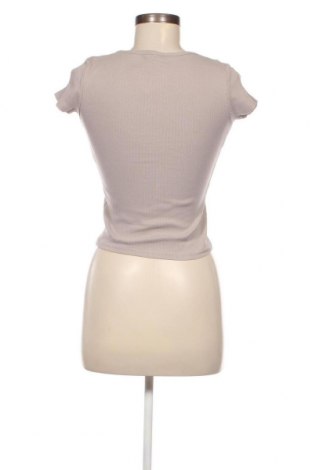 Дамска блуза Sinsay, Размер XS, Цвят Бежов, Цена 3,02 лв.
