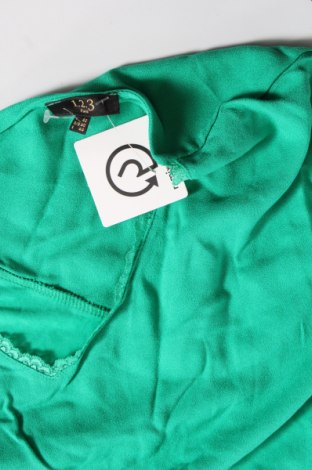 Дамска блуза Un Deux Trois, Размер M, Цвят Зелен, Цена 22,44 лв.