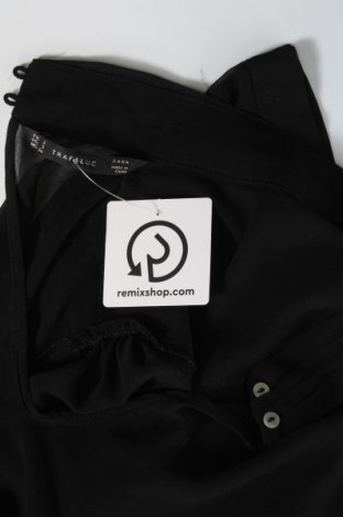 Γυναικεία μπλούζα Zara Trafaluc, Μέγεθος S, Χρώμα Μαύρο, Τιμή 2,47 €