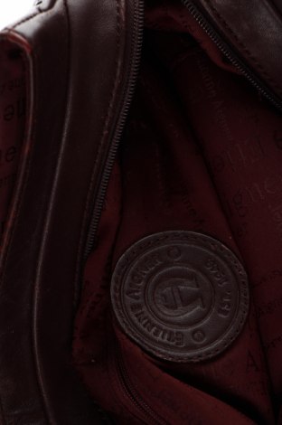 Дамска чанта Etienne Aigner, Цвят Червен, Цена 128,91 лв.
