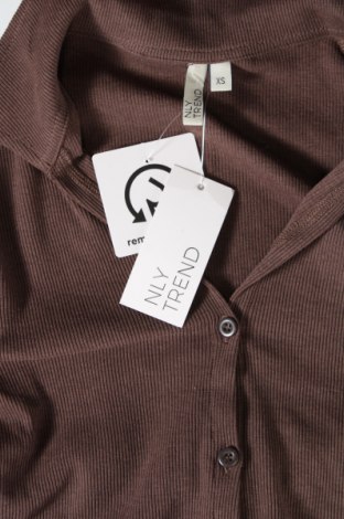 Γυναικείο πουκάμισο Nly Trend, Μέγεθος XS, Χρώμα Καφέ, Τιμή 6,80 €