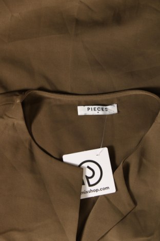 Дамска риза Pieces, Размер M, Цвят Зелен, Цена 6,75 лв.