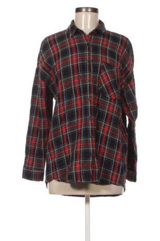 Дамска риза Pull&Bear, Размер M, Цвят Многоцветен, Цена 4,25 лв.
