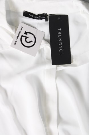 Damska koszula Trendyol, Rozmiar M, Kolor Biały, Cena 134,34 zł
