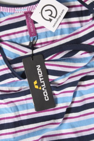 Γυναικείο t-shirt Coalition, Μέγεθος XS, Χρώμα Πολύχρωμο, Τιμή 17,01 €