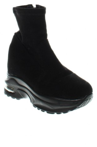 Dámské boty , Velikost 37, Barva Černá, Cena  395,00 Kč