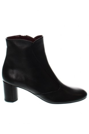 Dámské boty  Avril Gau, Velikost 38, Barva Černá, Cena  4 754,00 Kč