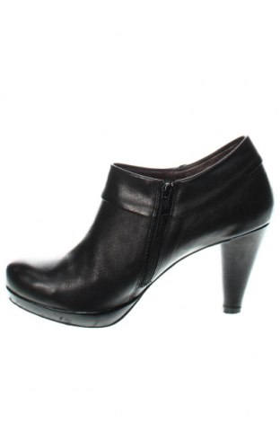 Дамски обувки Bata, Размер 40, Цвят Черен, Цена 44,00 лв.