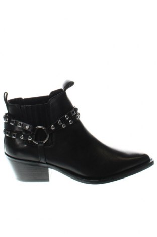 Dámské boty  Bronx, Velikost 39, Barva Černá, Cena  1 239,00 Kč