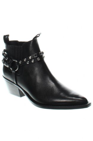 Dámské boty  Bronx, Velikost 39, Barva Černá, Cena  1 586,00 Kč